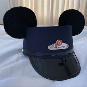 NWT Mickey Mouse Conductor Hat S/M